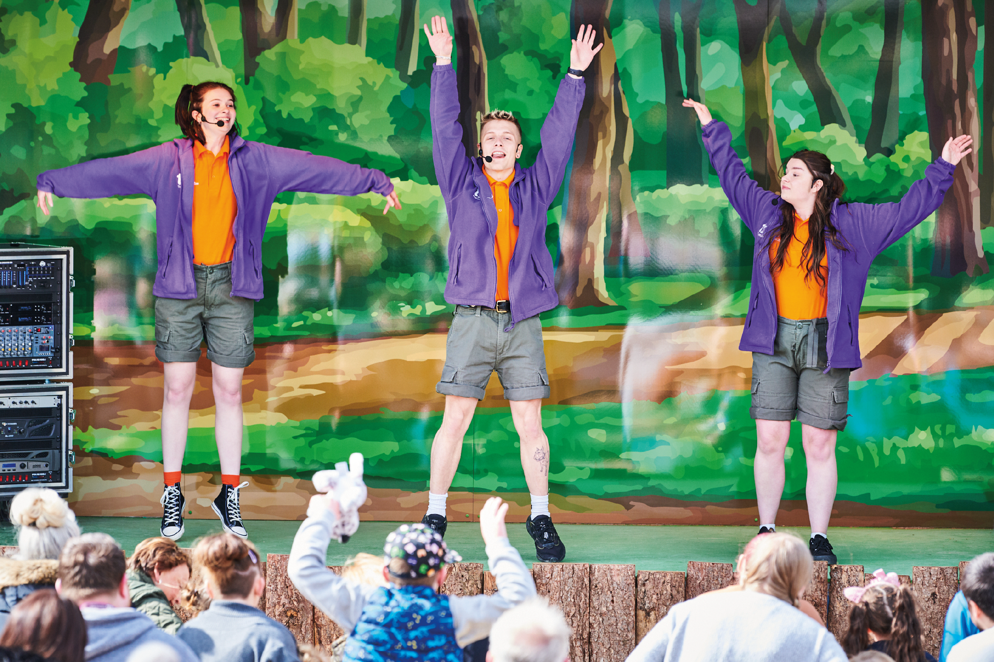 /sites/default/files/2023-08/TZ_DOWTK_the_gruffalo_discovery_land_show.png