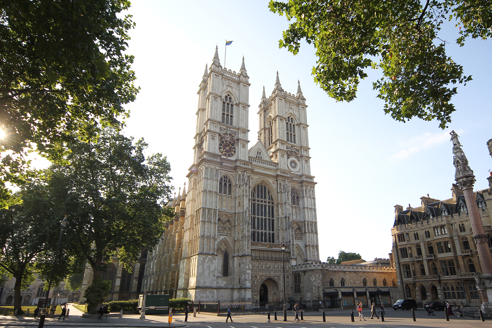 Westminister Abbey in sunshine
