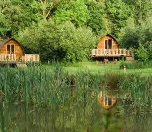 https://www.nationalforest.org/sites/default/files/styles/custom_270x216/public/2023-08/Charnwood%20Wigwams%202%20%281%29.jpg.webp?itok=MSXiwsck